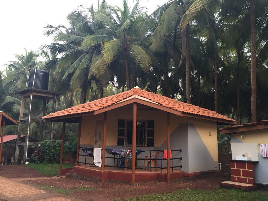 Pears Beach Resort Dāpoli Exterior foto