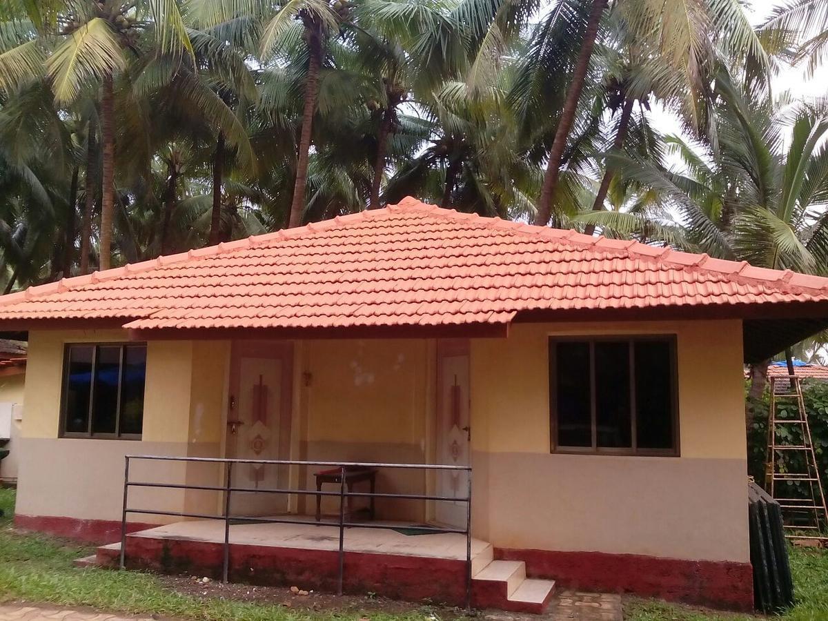 Pears Beach Resort Dāpoli Exterior foto