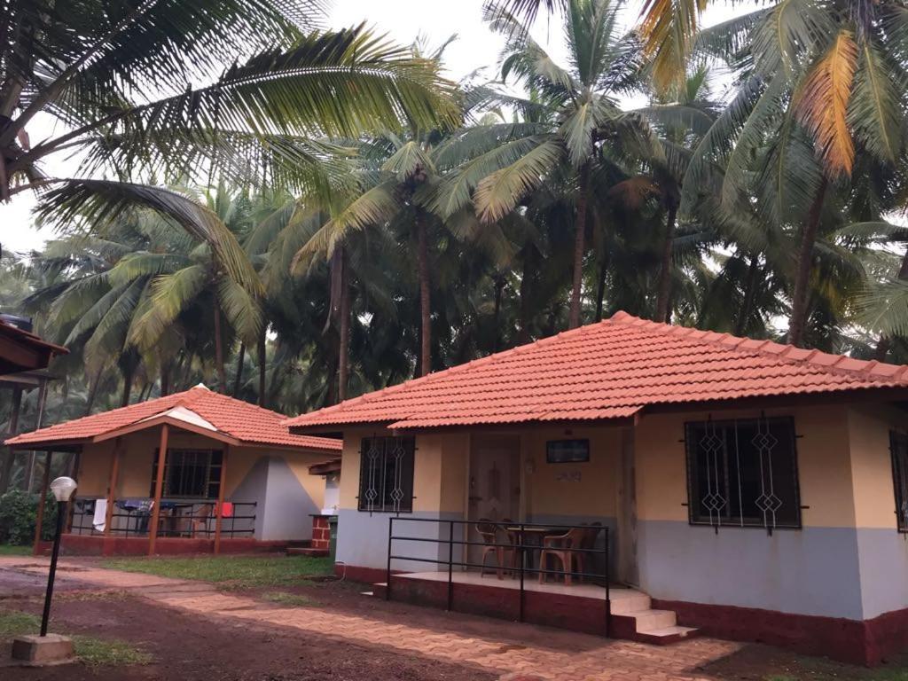 Pears Beach Resort Dāpoli Exterior foto